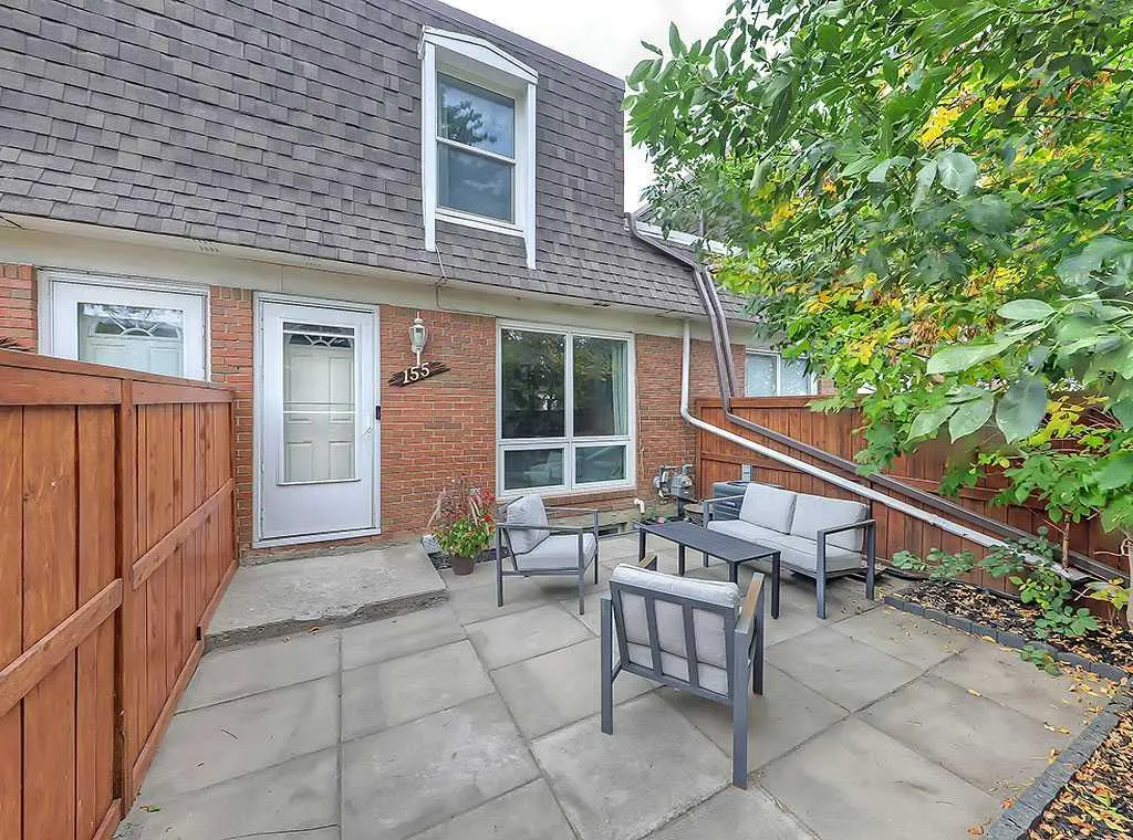 330 Canterbury Drive SW, #155