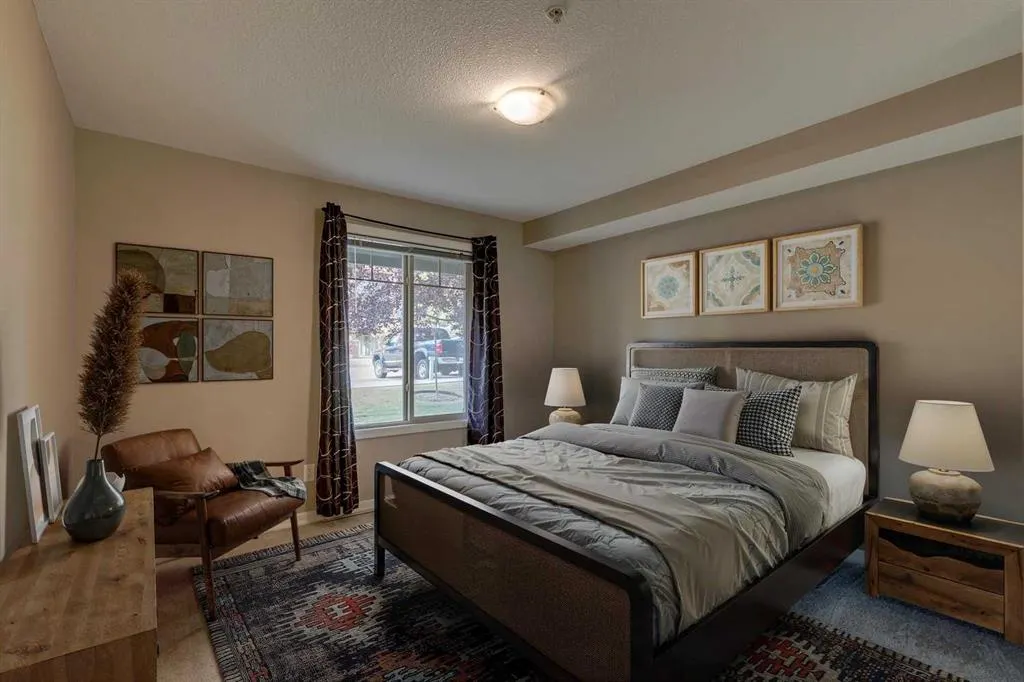 92 Crystal Shores Road, #2114