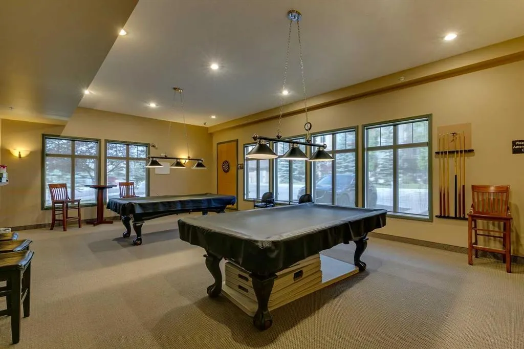 92 Crystal Shores Road, #2114