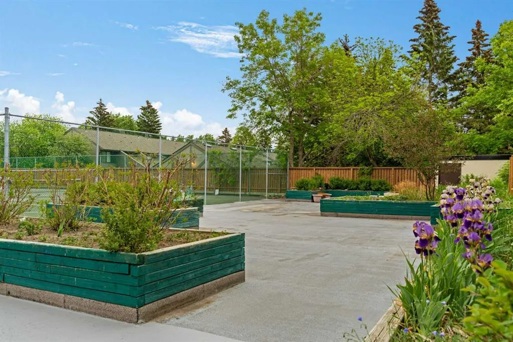 5204 Dalton Drive NW, #1105