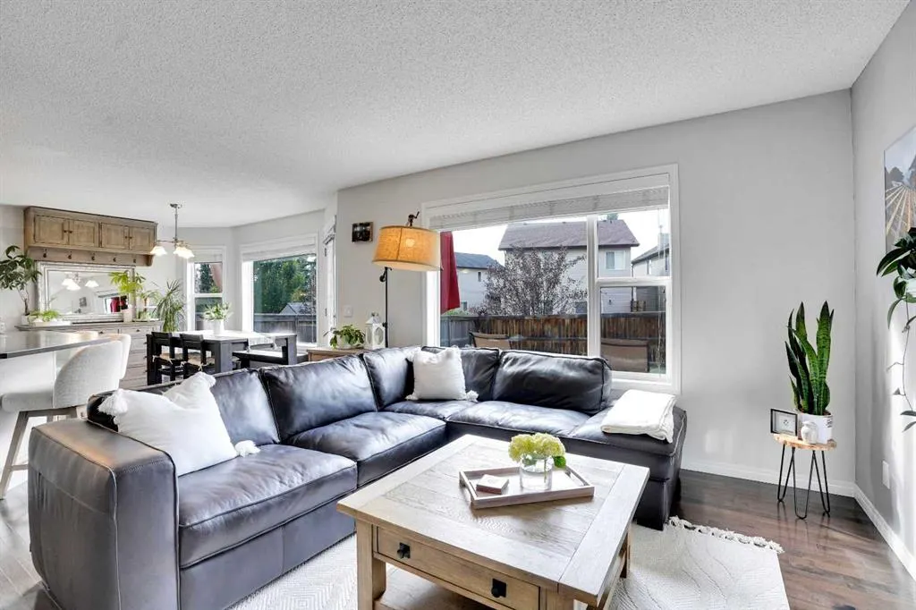 285 Tuscany Ridge Heights NW
