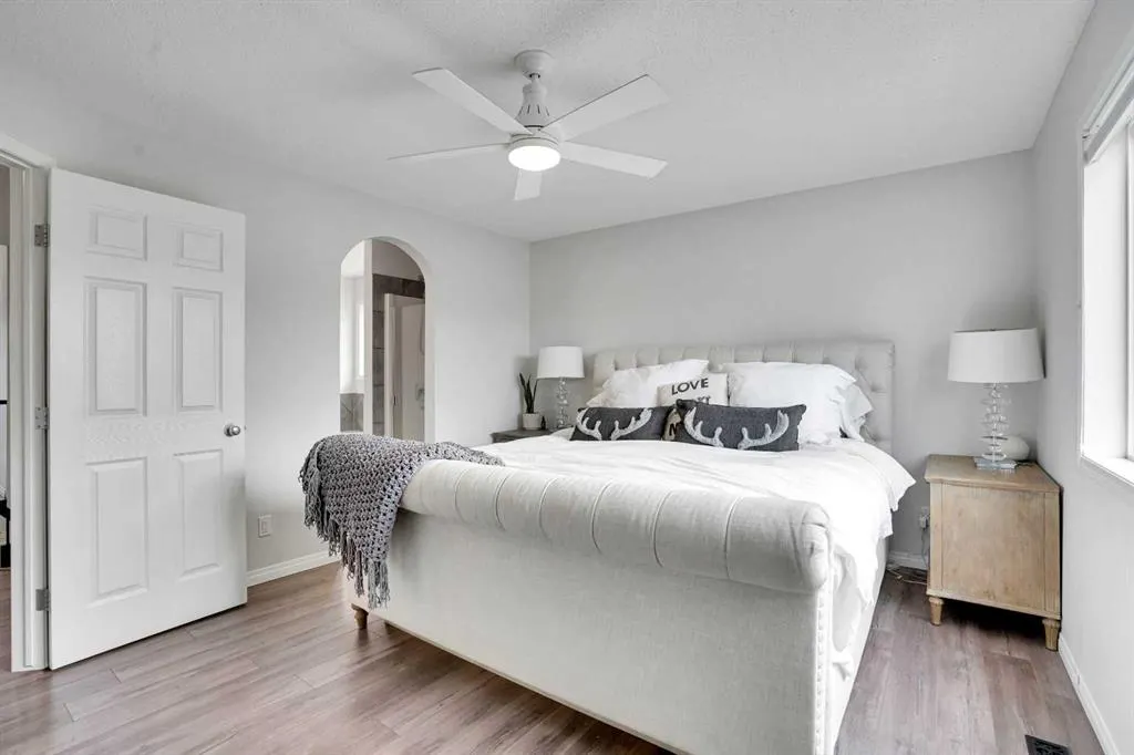 285 Tuscany Ridge Heights NW