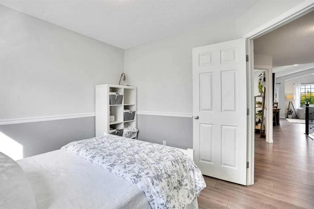 285 Tuscany Ridge Heights NW