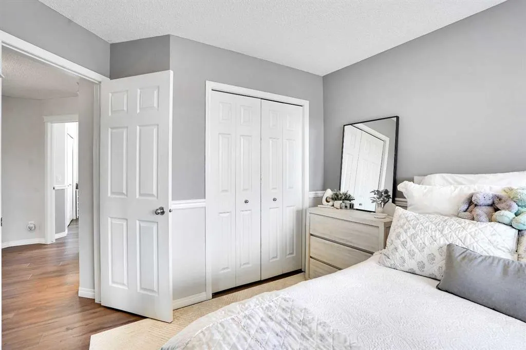 285 Tuscany Ridge Heights NW
