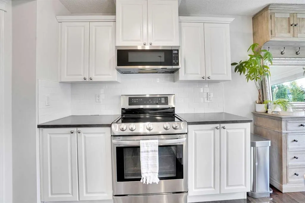 285 Tuscany Ridge Heights NW