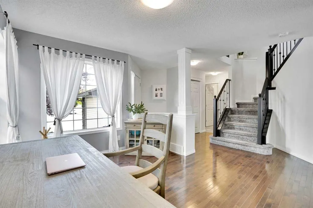 285 Tuscany Ridge Heights NW