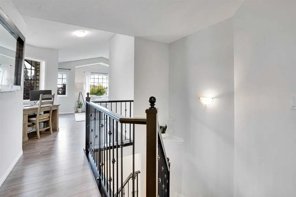 285 Tuscany Ridge Heights NW