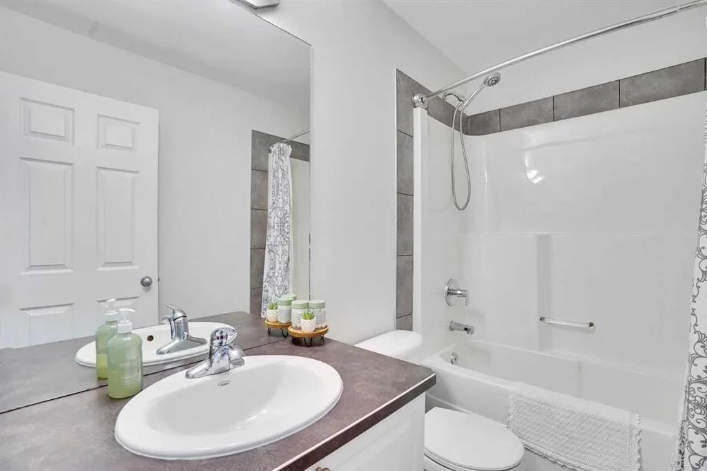 285 Tuscany Ridge Heights NW