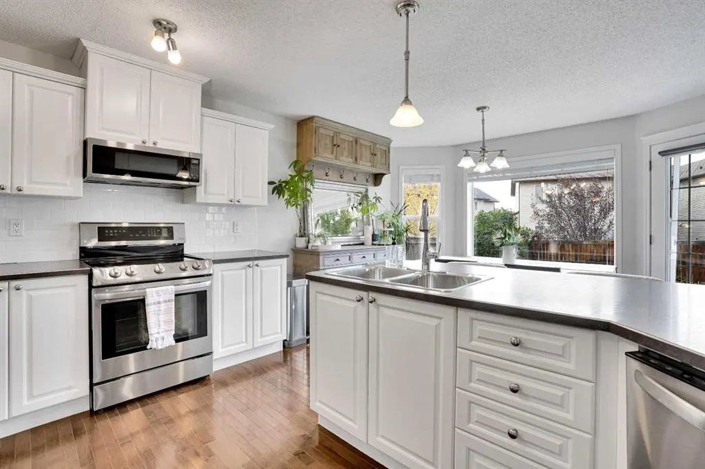 285 Tuscany Ridge Heights NW