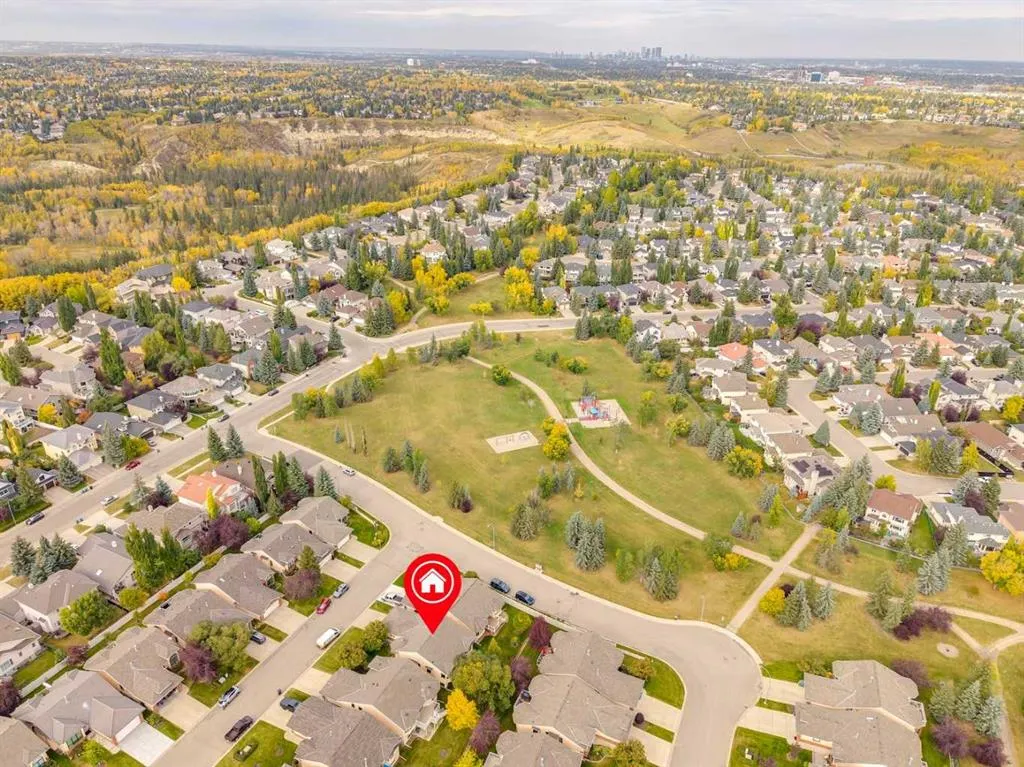 74 Evergreen Bay SW