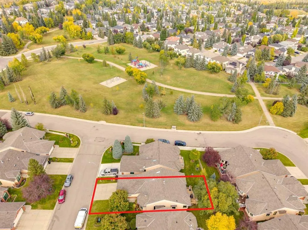 74 Evergreen Bay SW