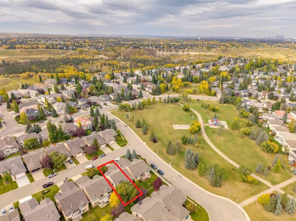 74 Evergreen Bay SW