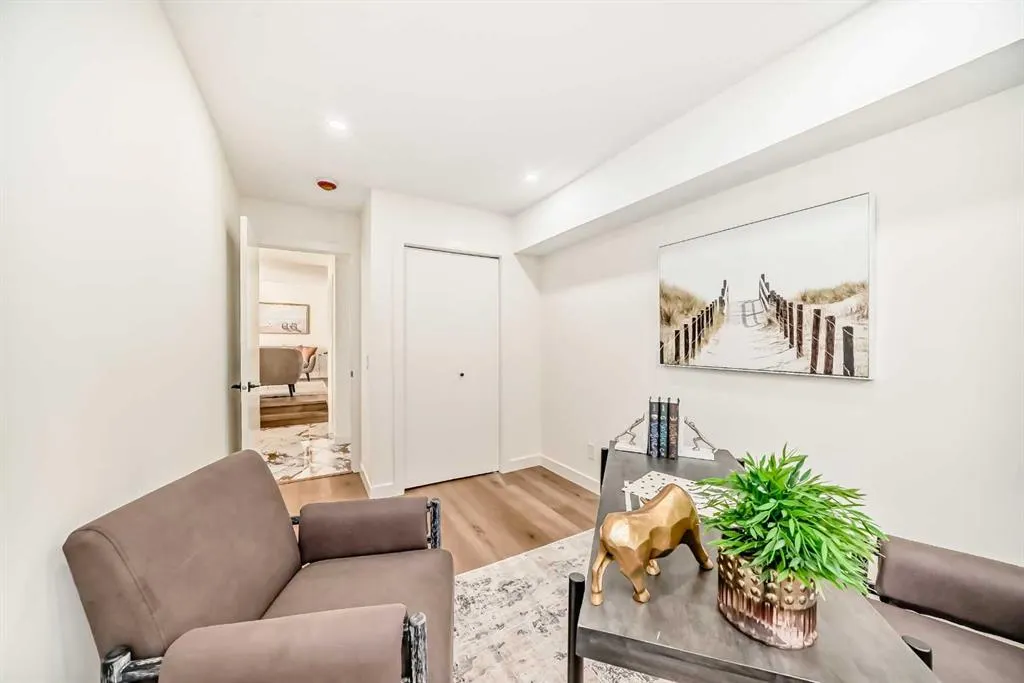 19 Ranch Estates Road NW