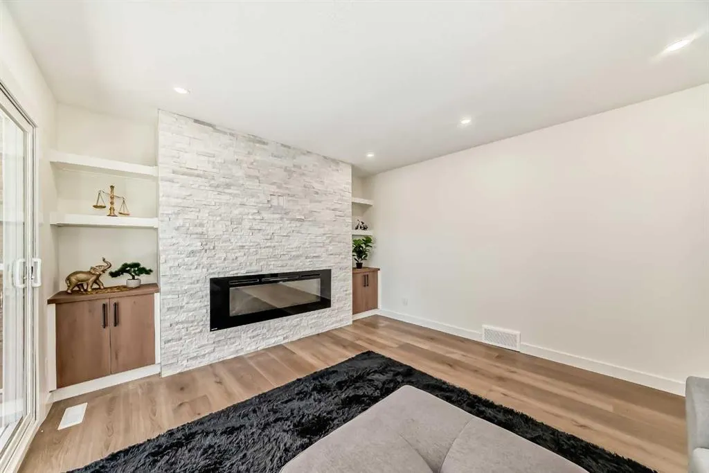 19 Ranch Estates Road NW