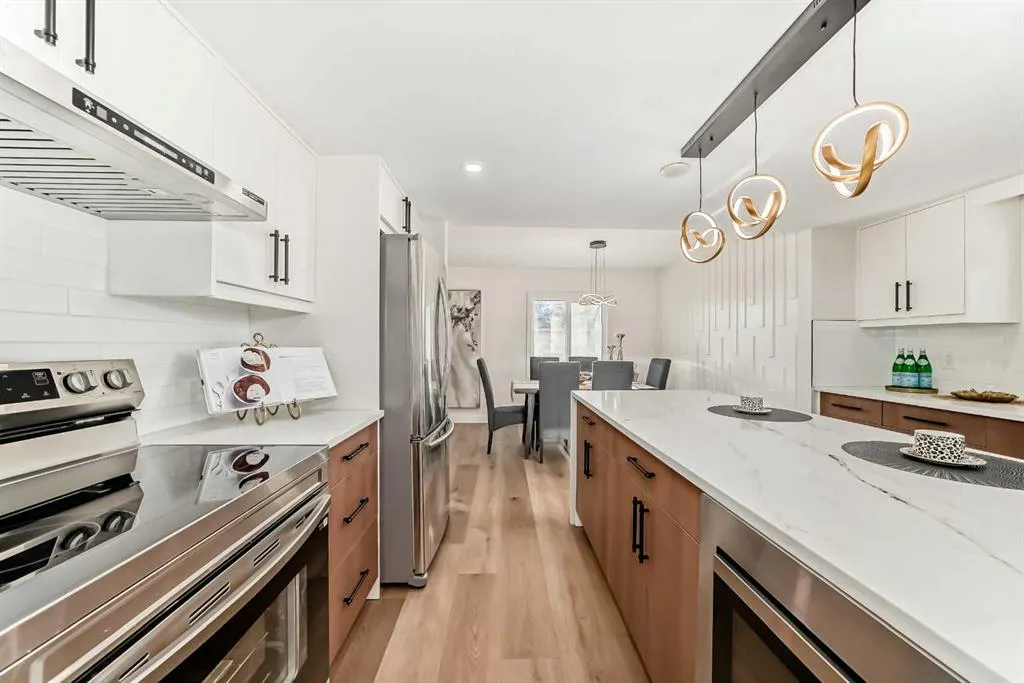 19 Ranch Estates Road NW