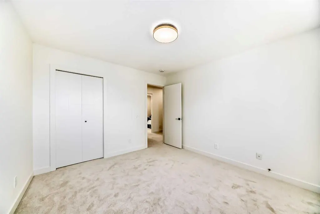 19 Ranch Estates Road NW