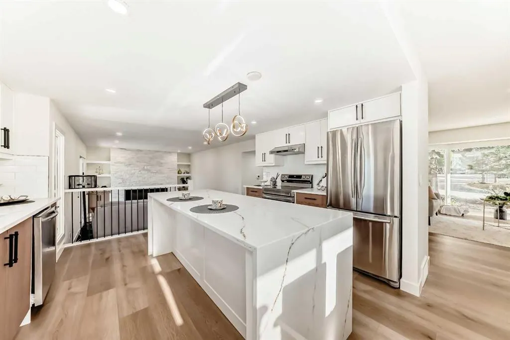 19 Ranch Estates Road NW