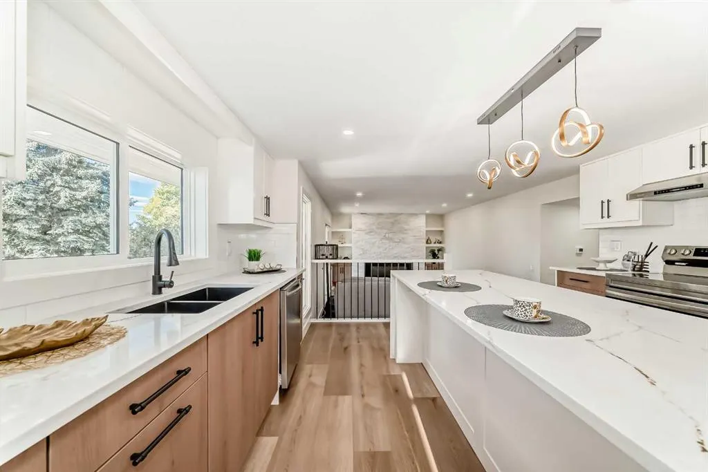 19 Ranch Estates Road NW