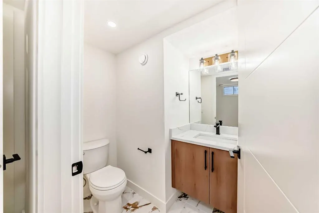 19 Ranch Estates Road NW