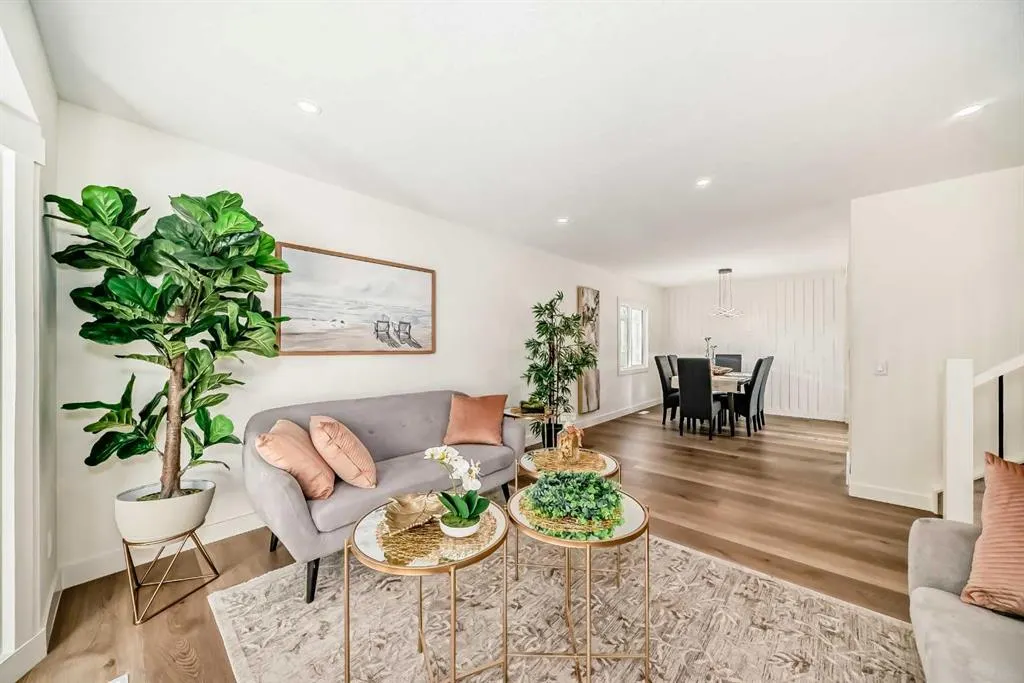 19 Ranch Estates Road NW