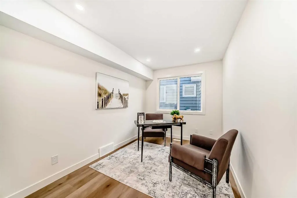 19 Ranch Estates Road NW