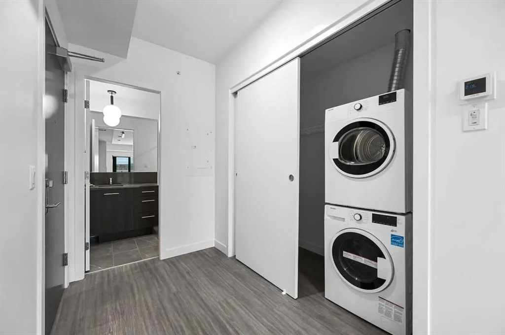 730 2 Avenue SW, #913