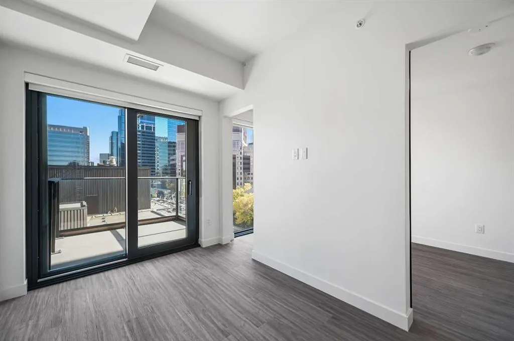 730 2 Avenue SW, #913