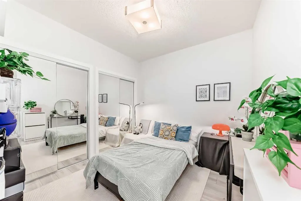 76 Cornerstone Passage NE, #1328