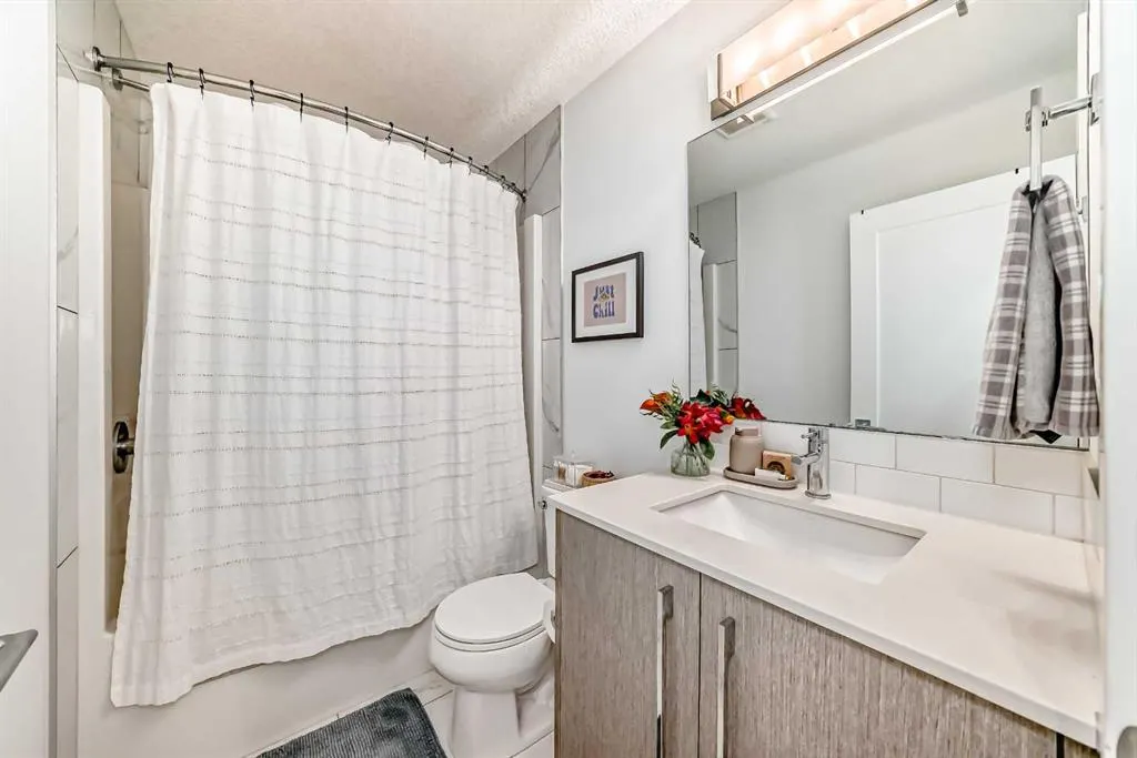76 Cornerstone Passage NE, #1328