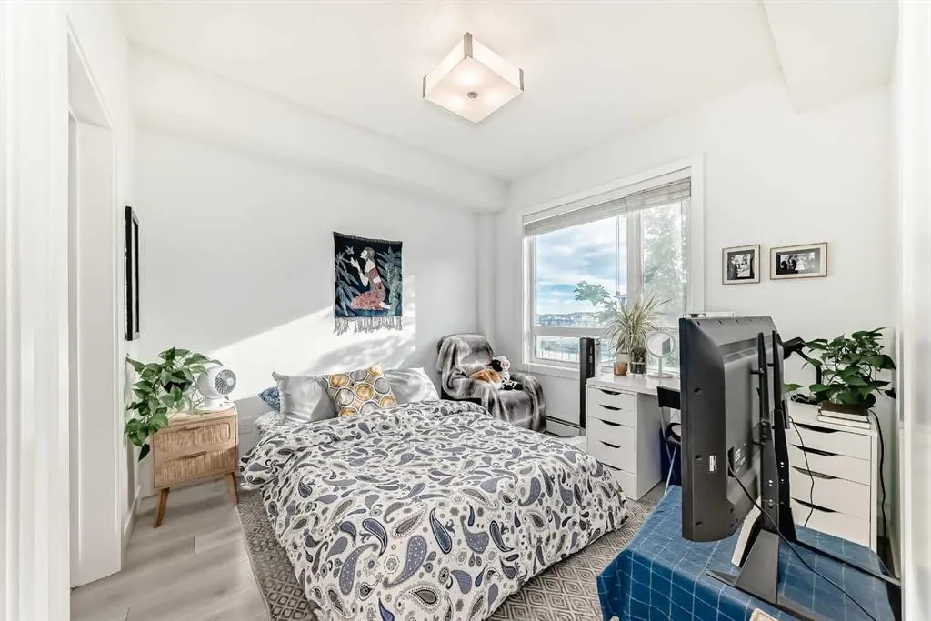 76 Cornerstone Passage NE, #1328