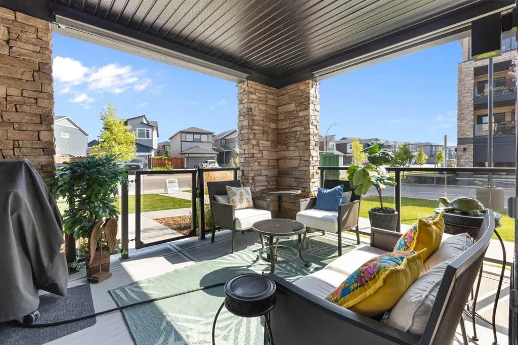 55 Wolf Hollow Crescent SE, #104