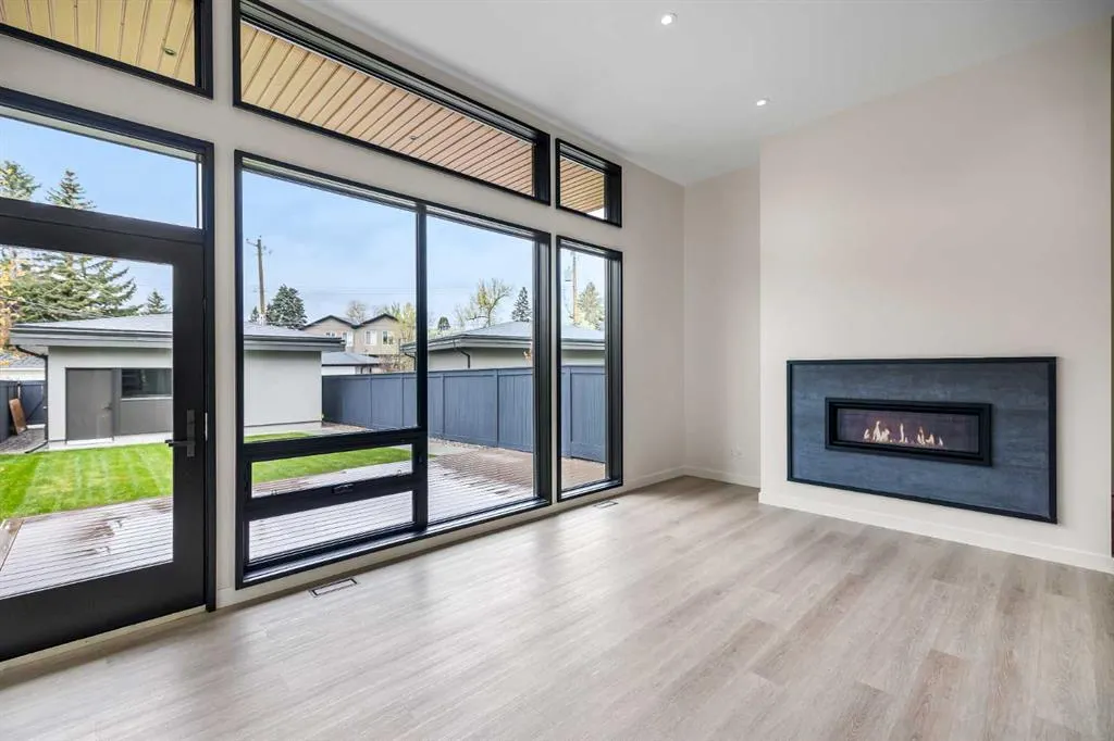 3D Willow Crescent SW