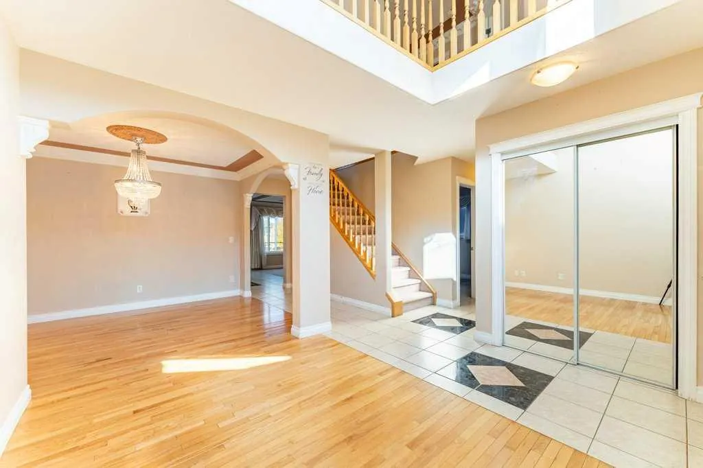 133 Tarawood Close NE