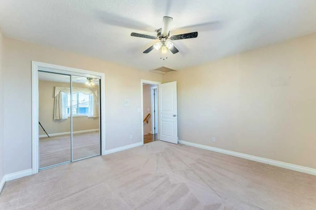 133 Tarawood Close NE