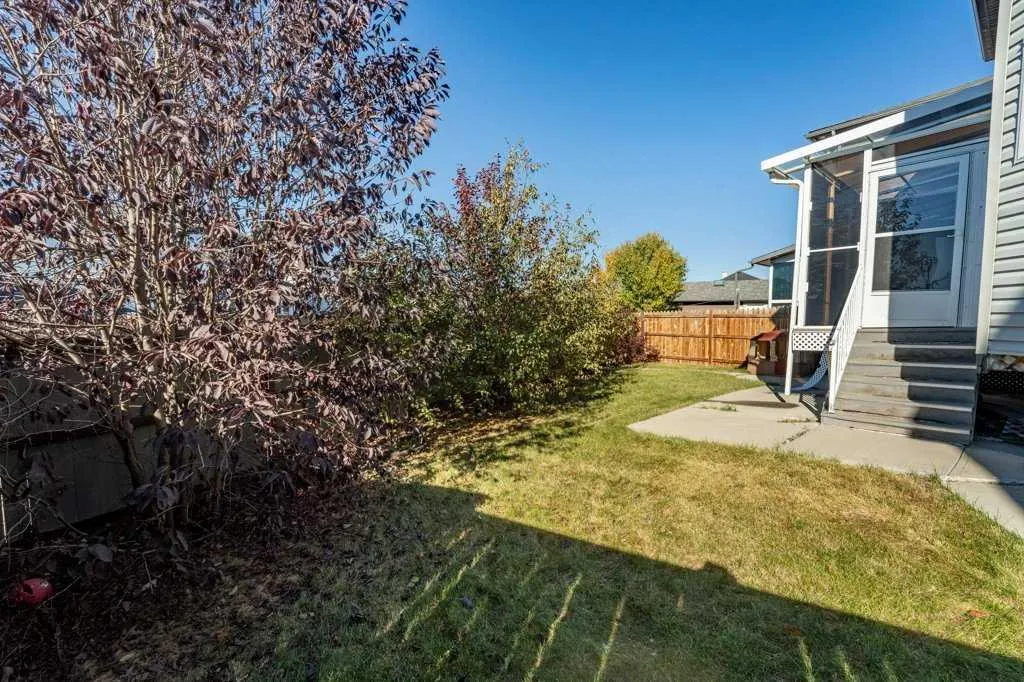 133 Tarawood Close NE