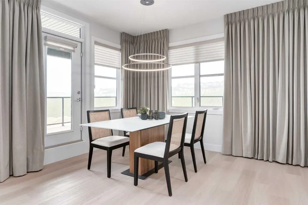 110 Greenbriar Place NW, #1306