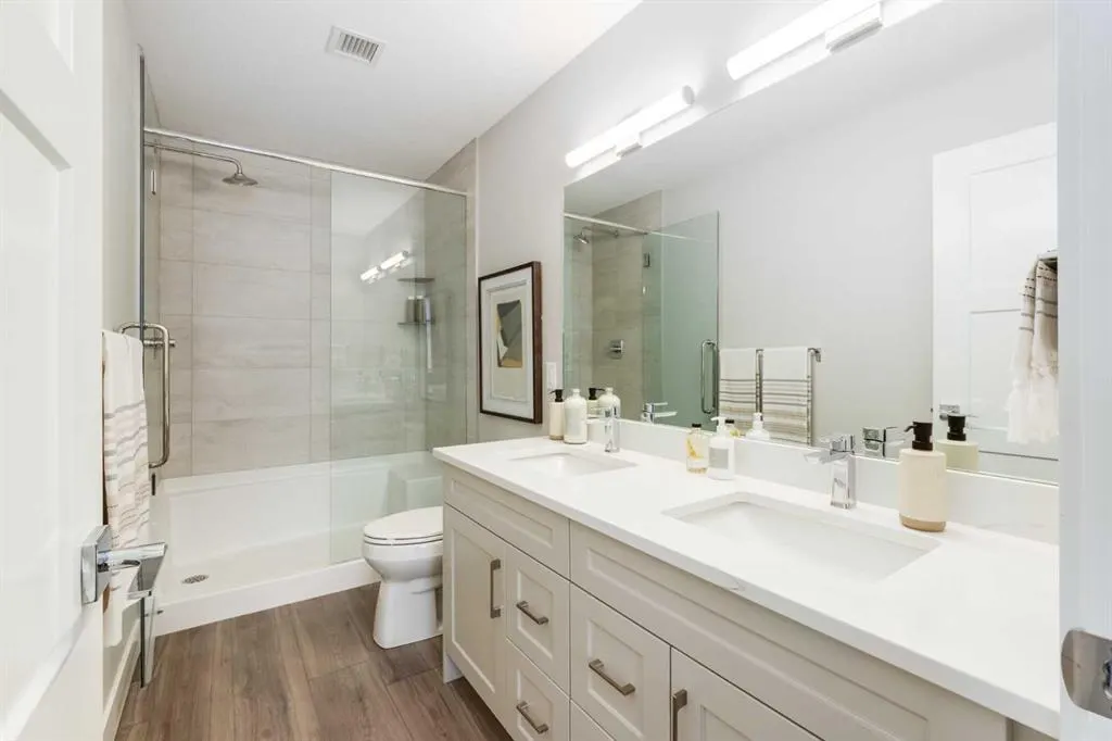 110 Greenbriar Place NW, #1112