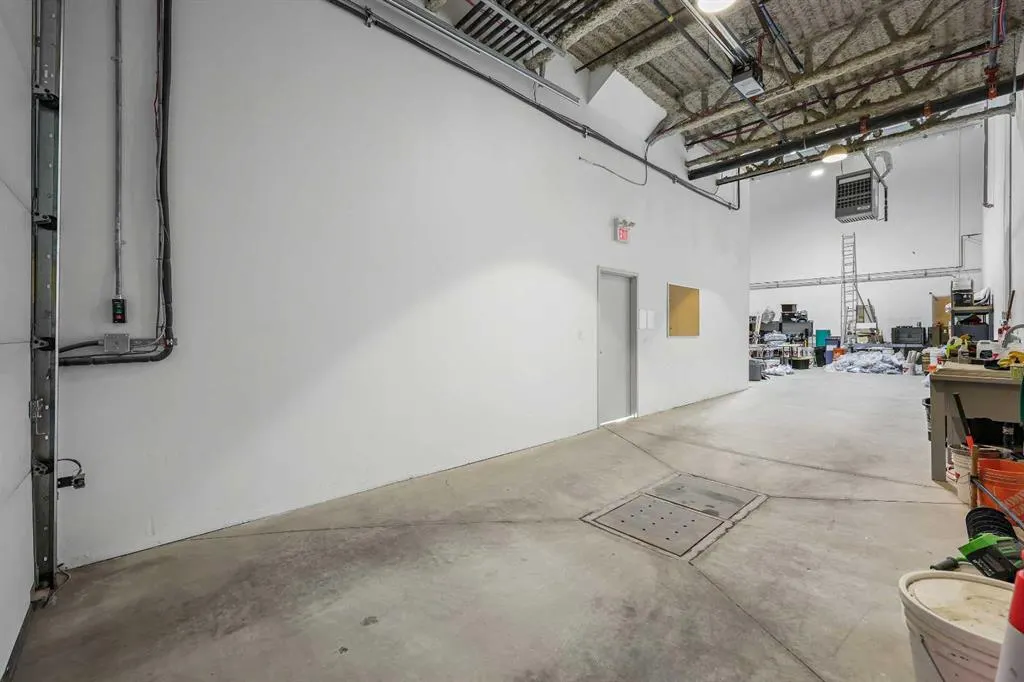 2719 7 Avenue NE, #112