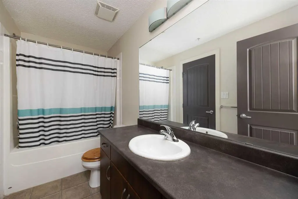 136C SANDPIPER ROAD, #302