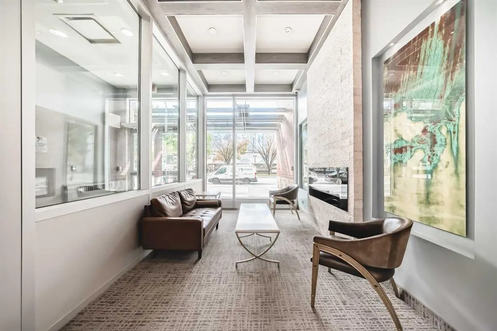 1320 1 Street SE, #904