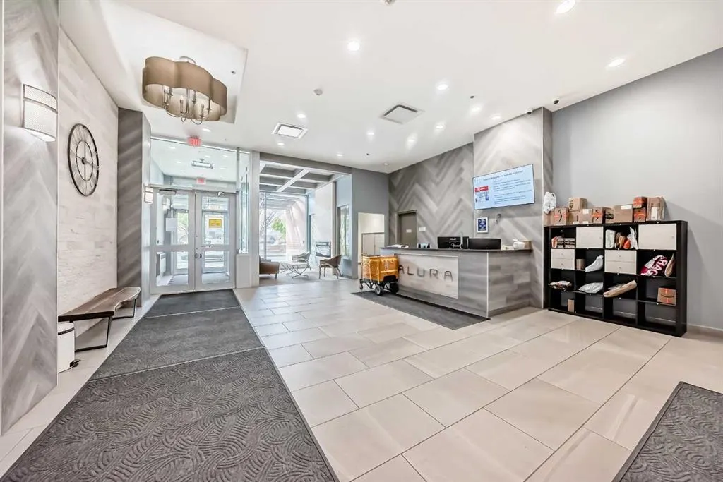 1320 1 Street SE, #904