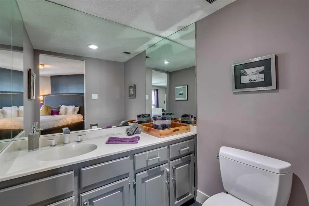 540 14 Avenue SW, #1440