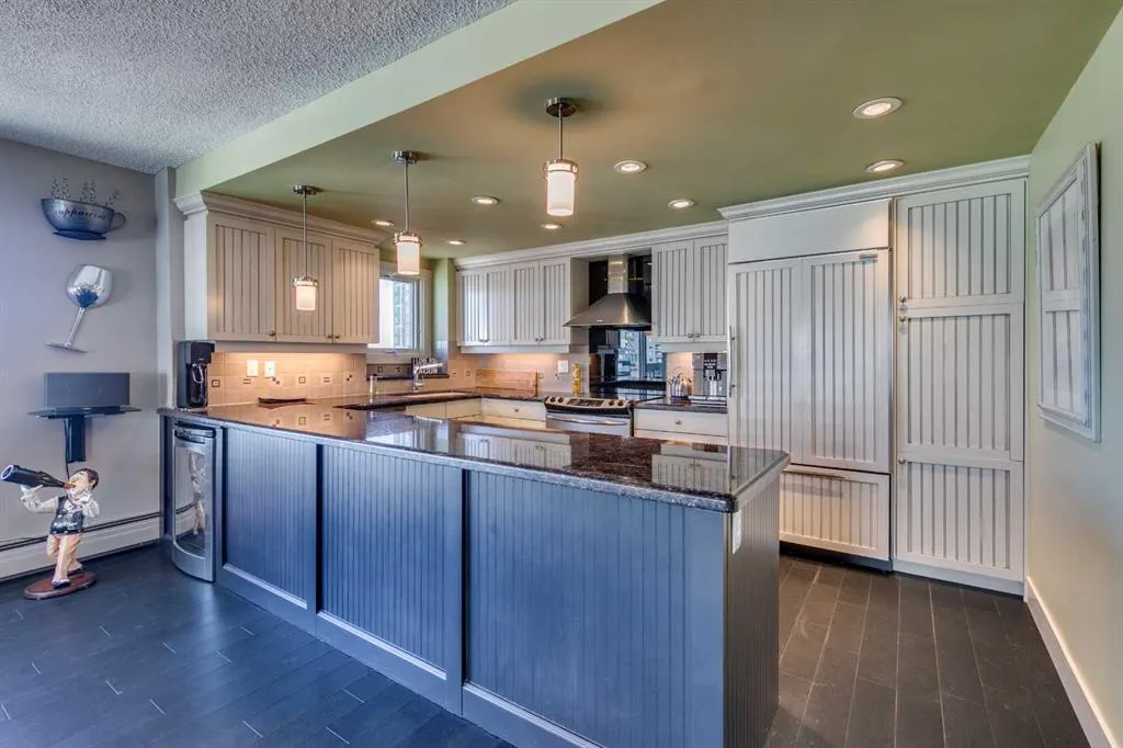 540 14 Avenue SW, #1440