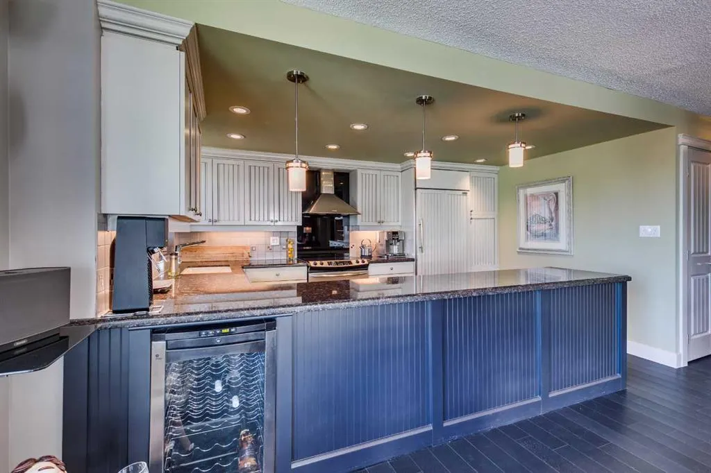540 14 Avenue SW, #1440