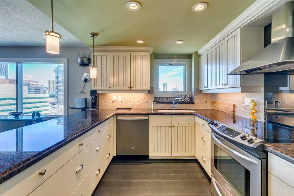 540 14 Avenue SW, #1440