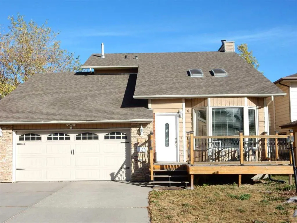 16 Bedwood Rise NE