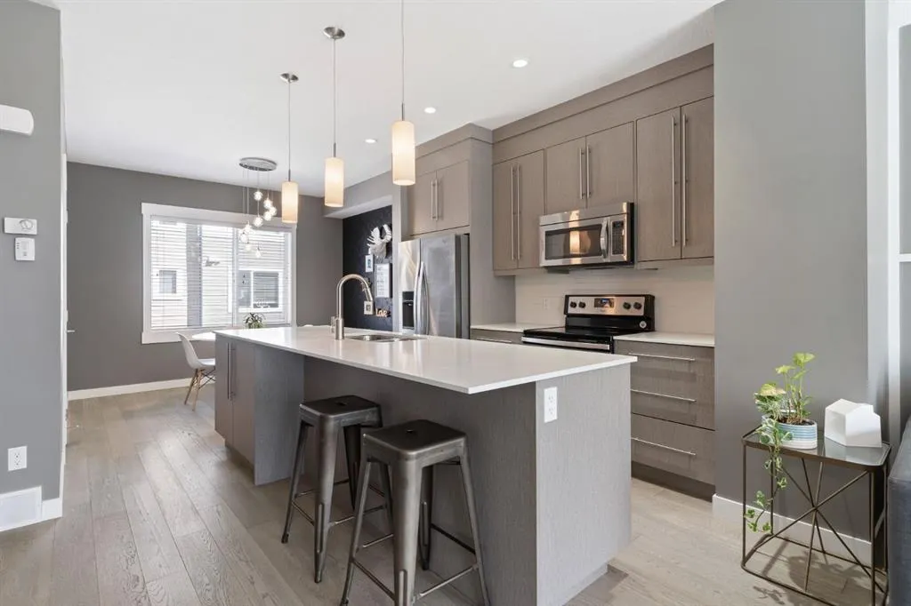 111 Rainbow Falls Gate, #66