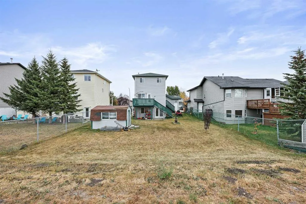 30 Meadowpark Place