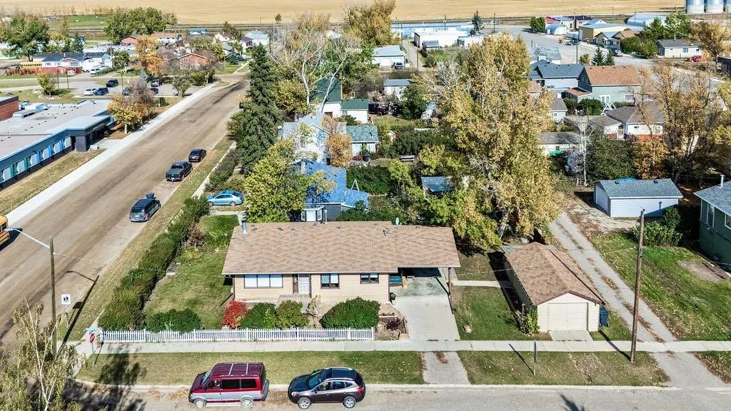 1302 Mountain Avenue