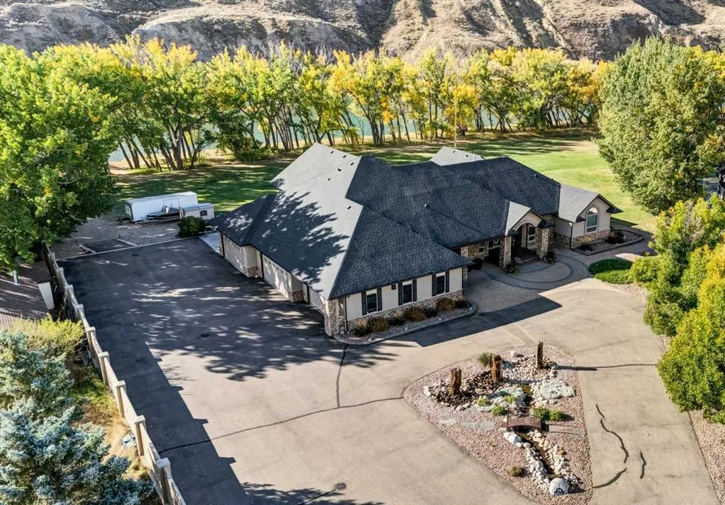 29 Sunvalley Court SW